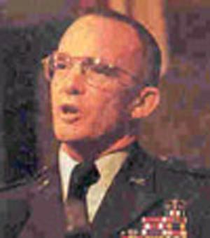 ۲۹ ژانویه در سال ۱۹۸۲ ـ ژنرال آمریکایی پس از ۴۲ روز از اسارت گارد سرخ ایتالیا آزاد شد