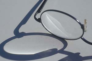 مفهوم فریم در عینک سازی چیست و اجزای آن کدام است؟