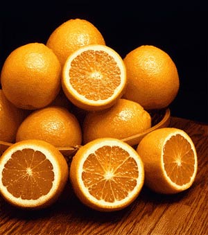 نوشیدنی گیلاس و پرتقال