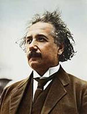 اینشتین به خدا اعتقاد داشت