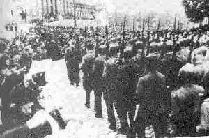 ۱۳ آوریل سال ۱۹۴۵ ـ شهر وین به دست ارتش شوروی افتاد - فریب روس ها از غرب و اعتراف به آن