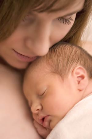احتقان سینه‌ در مادران شیرده