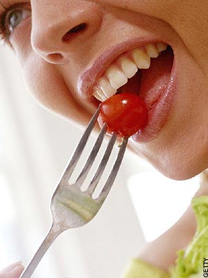 مصرف میوه و سبزی ابتلا به سرطان سینه را کاهش می دهد
