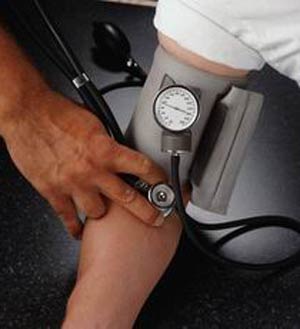 چگونه فشار خون را کنترل کنیم؟