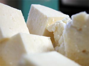 پنیر سفید در بازار سیاه