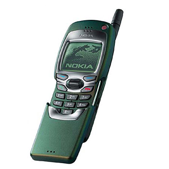 Nokia   ۷۱۱۰