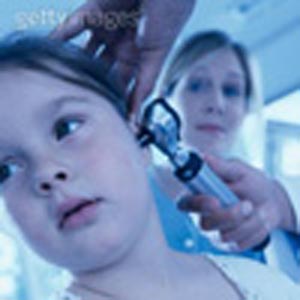 علائم عفونت گوش در کودکان