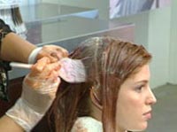رنگ کردن موی سر و خطر ابتلا به سرطان