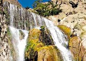 آبشار سمیرم ، عروس زیبای زاگرس