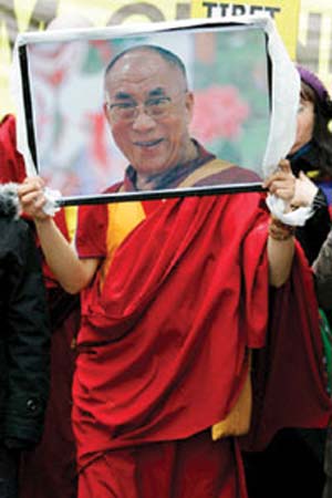 چهاردهمین دالایی لاما