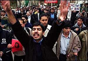 انقلاب اسلامی؛ رمز پیروزی و پایداری