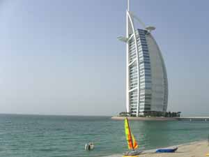 دبی، توصیه‌های اقامت