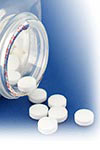 بررسی تداخلات دارویی در میان داروهای ضدالتهاب غیراستروییدی (NSAIDs) در نسخه‌ های بیمه شهرستان ساری در سال ۸۰-۱۳۷۸