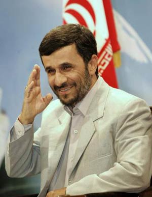 نگاهی بر وضعیت اقتصادی ایران و کارنامه دولت احمدی نژاد