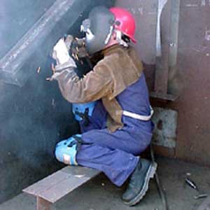 لباس های حفاظتی در کار با مواد شیمیایی