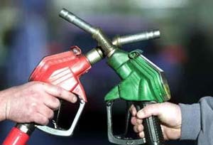 علت تصمیم مجلس درباره بنزین چه بود؟