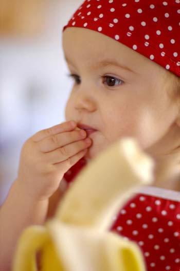 جلوگیری از پوسیدگی دندان‌ها در کودکان با رژیم غذائی مناسب