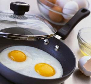 مطلبی جهت رفع نگرانی بدنسازان در باره مصرف تخم مرغ