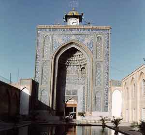 فاجعه آتش سوزی مسجد جامع کرمان به دست مزدوران رژیم شاه