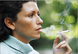 آثار سوء مصرف دخانیات بر سلامت زنان