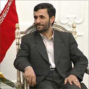 چهار دشمن احمدی نژاد