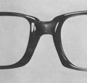 فریم و شیشه عینک و نحوه انتخاب آنها