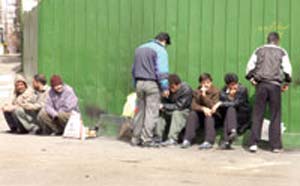 بیکاری‌، مهمترین‌ چالش‌ دولت‌ ایران‌ در سال‌ ۸۵