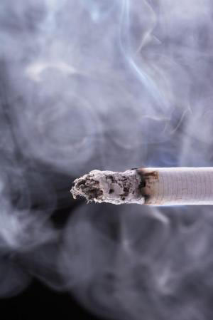 تأثیر افزایش مالیات بر مصرف سیگار