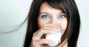 مروری بر مشکلات آلرژی‌زایی پروتئین‌ها و قندهای شیر