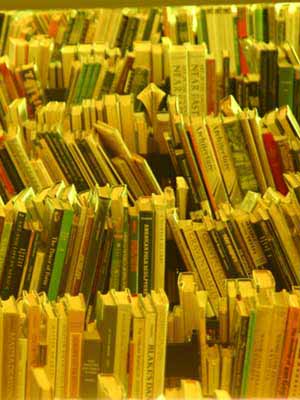 اجرای خدمات مبتنی بر پرداخت پول در کتابخانه‌ها