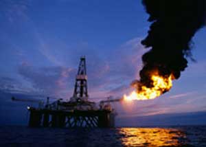 عدم کاهش وابستگی به درآمد نفت