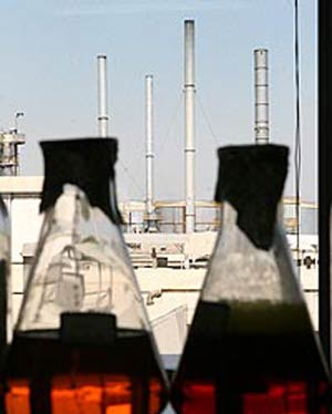 فرآیند نانوکاتالیستی تبدیل نفت خام و ته مانده های فوق سنگین به سبک