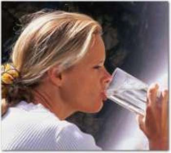 فواید نوشیدن آب