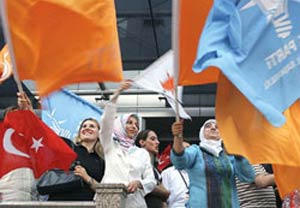 واکنشها به پیروزی حزب « عدالت و توسعه » در انتخابات ترکیه