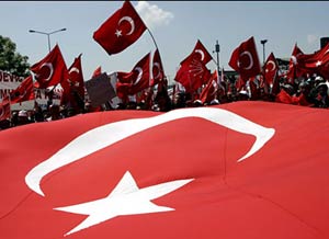 انتخابات امروز، نقطه عطف تعیین کننده سکولارها و اسلام گرایان ترکیه