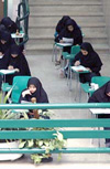 بررسی عوامل مؤثر بر تقاضای اجتماعی آموزش عالی (از دیدگاه شرکت‌کنندگان در کنکور ۸۳ ـ ۱۳۸۲ در اصفهان)