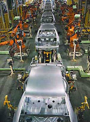 صنعت خودرو در ایران، تولید یا تجارت!