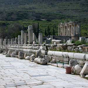 کتابخانه باستانی سلسوس