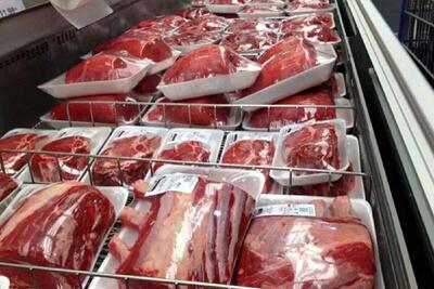 عرضه گوشت قرمز ماه گذشته در کشتارگاه‌های رسمی کاهش بود