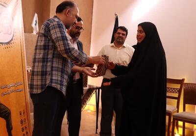 برگزیدگان نخستین رویداد داستان مصور دفاع مقدس استان کرمان معرفی و تجلیل شدند