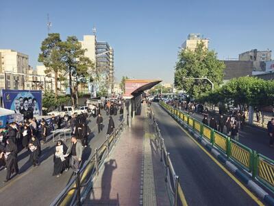 مراسم تشییع شهید جمهور در پایتخت آغاز شد / قدرشناسی به سبک تهرانی‌ها