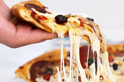 بهترین پنیر پیتزا باید چه ویژگی داشته باشد و از کجا تهیه کنیم؟