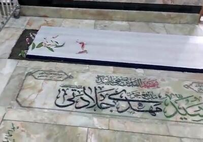 آرامگاه ابدی امیرعبداللهیان در کنار شهیدان جلادتی و زمانی‌نیا/ ویدئو
