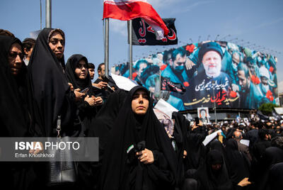 گزارش تصویری| تشییع شهدای خدمت در تهران