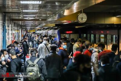 استفاده بیش از یک و نیم میلیون نفر از شرکت‌کنندگان  مراسم تشییع پیکر شهدای خدمت از مترو تهران