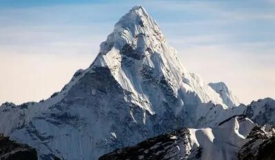 کوه اورست در مرز کدام کشور است | هر آنچه درباره کوه اورست باید بدانید - اندیشه معاصر