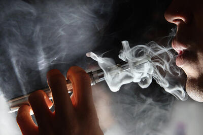 مرگ سالانه ۱.۳ میلیون نفر در اثر قرار گرفتن در معرض دود دخانیات - عصر خبر