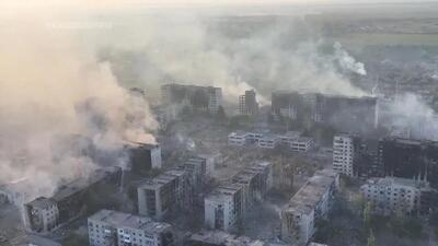 تصاویر هوایی از برخاستن دود از شهر ووفچانسک اوکراین
