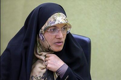زهره الهیان، نماینده زن ادوار مجلس، می گوید قصد دارد کاندیدای ریاست جمهوری شود