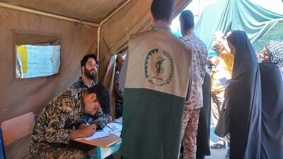 برپایی اردوی جهادی پزشکی در مناطق کم برخوردار صالح آباد + تصاویر